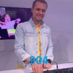 a state of trance 904